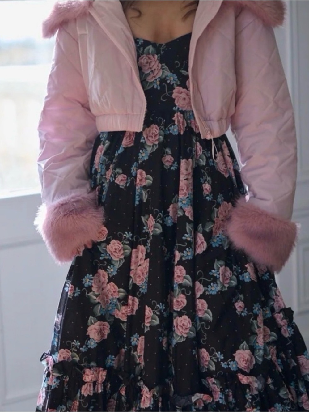 Selkie Baby Pink Cropped Jacket with Faux Fur Trim Size Large NWT - Picture 8 of 16